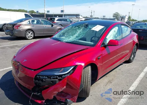 2025 Tesla Model 3 Long Range Rear-Wheel Drive из США, поврежденный, VIN 5YJ3E1EA1SF066969